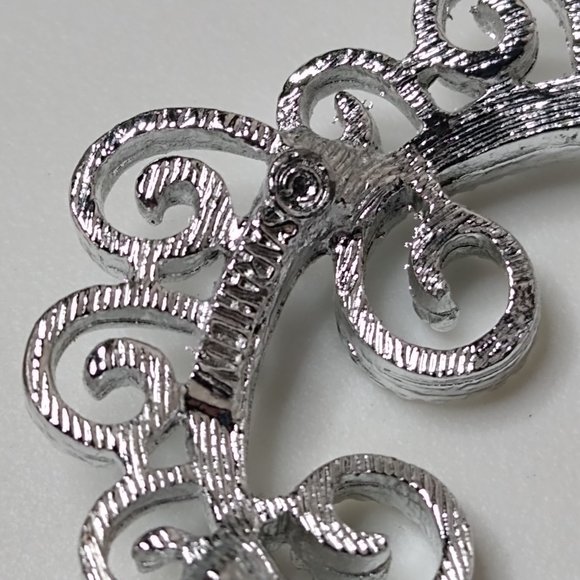 Vintage Sarah Coventry Decorative Circular Metal Brooch - Picture 11 of 12